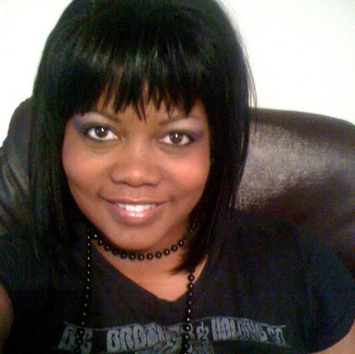 Victoria Grantham Photo 9