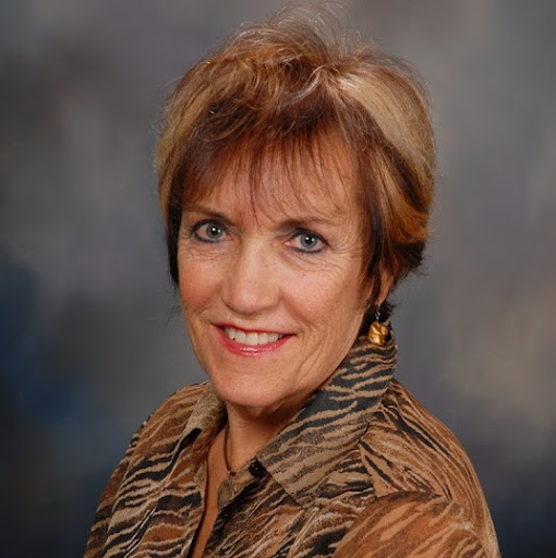Gayla Campbell Photo 4