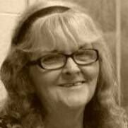 Martha Compton Photo 3