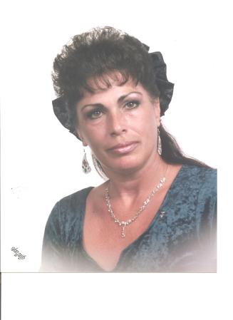 Gail White Photo 19