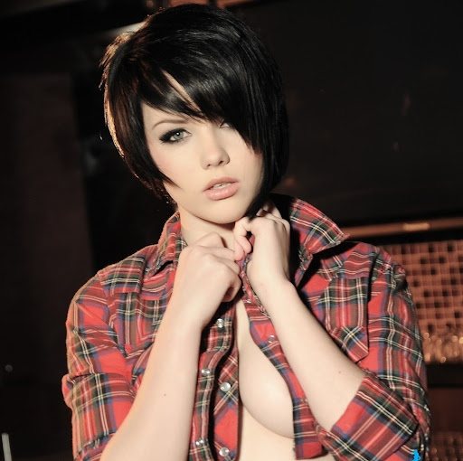 Doris Galarza Photo 8