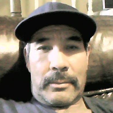 Roberto Magana Photo 16