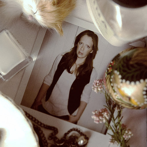 Stephanie Lefebvre Photo 15