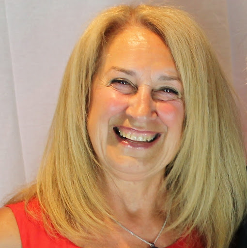 Christine Jeffrey Photo 10