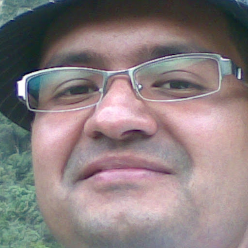 Ronald Guillen Photo 10
