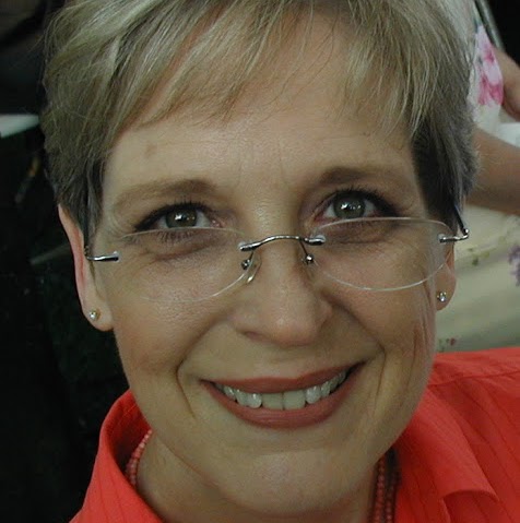 Janet Day Photo 14