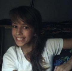 Stephanie Tilbury Photo 5