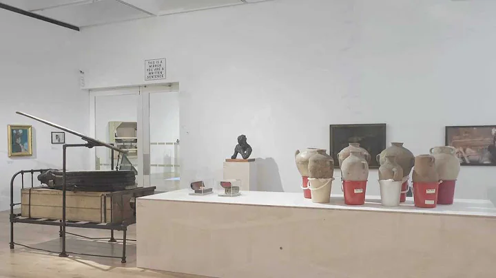 Klaus Weber Photo 31