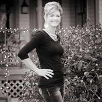 Kelly Rainey Photo 7