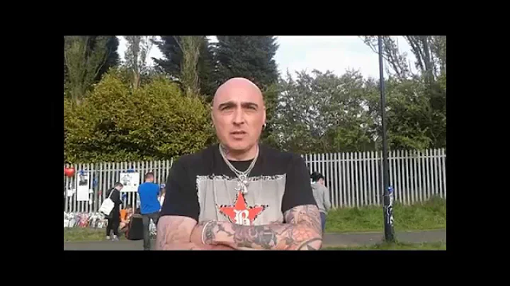 Lee Irvine Photo 22