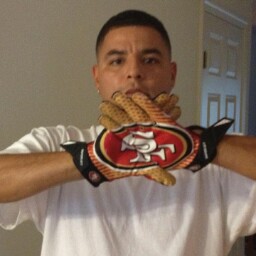 Robert Quintanilla Photo 13