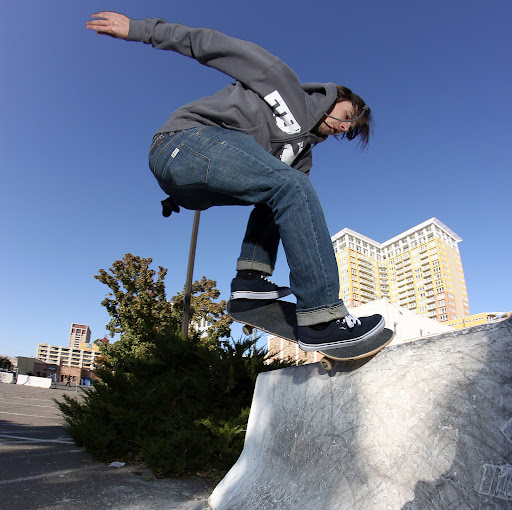 Robert Landers Photo 13
