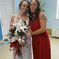Holly Calvert Photo 3