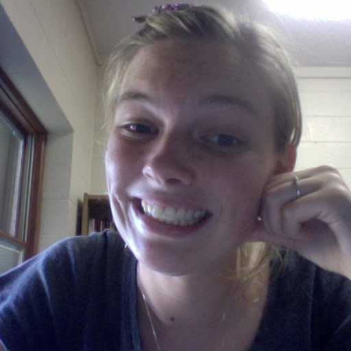 Bethany Conway Photo 7