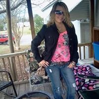 Kristy Bowden Photo 1