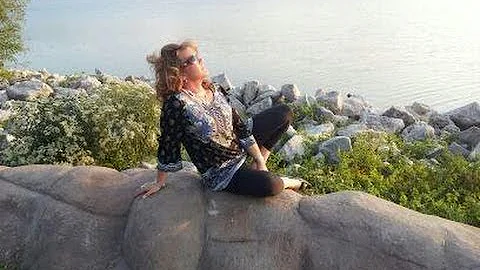 Heidi Parrish Photo 27