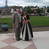 Elizabeth Muldoon Photo 2