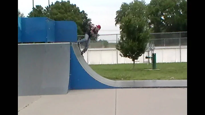 Travis Sharp Photo 35