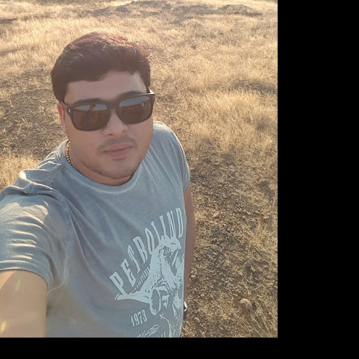 Malhar Desai Photo 15