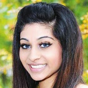 Jaspreet Kaur Photo 15