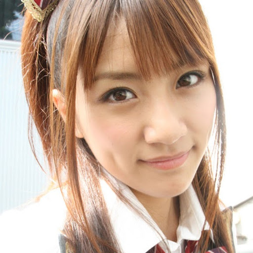 Irene Ling Photo 15
