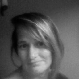 Stacie Guthrie Photo 8