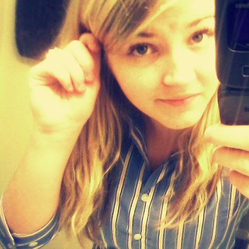 Brittany Knowles Photo 12
