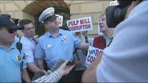 Peter Cundall Photo 8