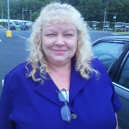 Julie Stroud Photo 13