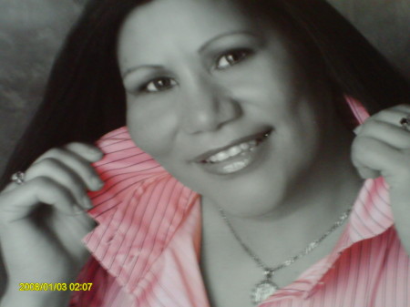 Rosalinda Fuentes Photo 15