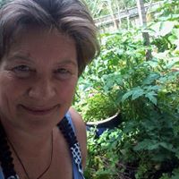 Angela Chamberlain Photo 6