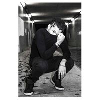 Joshua Healy Photo 8