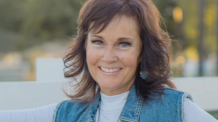Renee Chambers Photo 33
