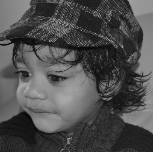 Asma Qureshi Photo 13