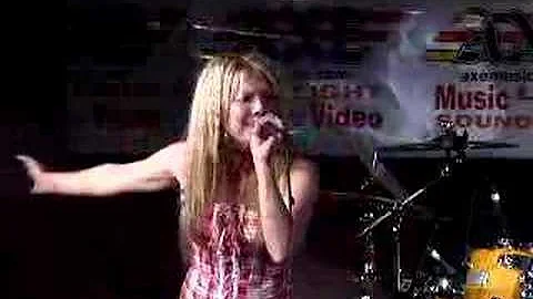 Gloria Lyons Photo 26