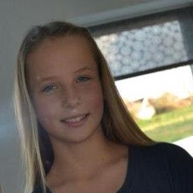 Caroline Cramer Photo 9