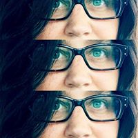 Sara Bradley Photo 9