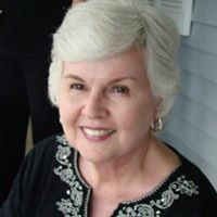 Gayle Bates Photo 1