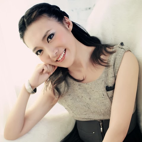 Xiaoqing Zhang Photo 11