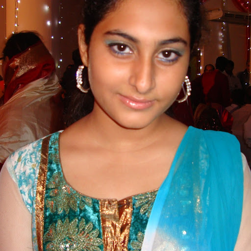 Mona Habib Photo 13