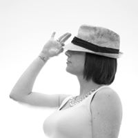 Kate Frederick Photo 7