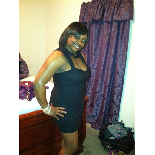 Adriane Smith Photo 14