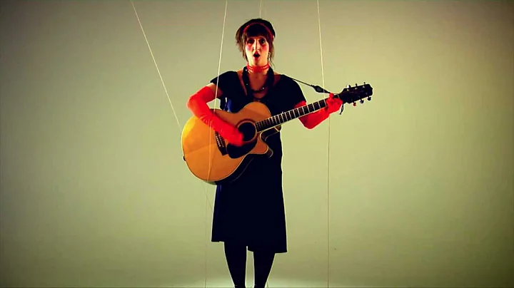 Stephanie Finnegan Photo 25