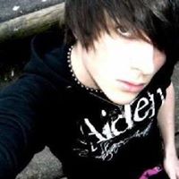Dustin Travis Photo 5
