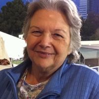 Anne Carr Photo 3