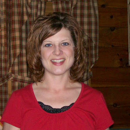 Tiffany Wolfe Photo 11
