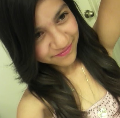 Karla Monroy Photo 11