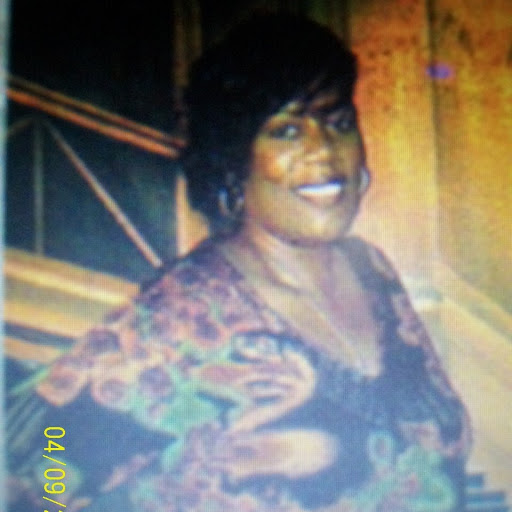 Valarie Brown Photo 10