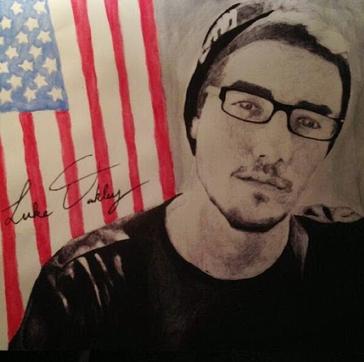 Luke Oakley Photo 14