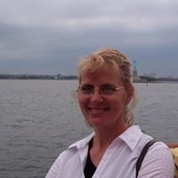 Sally Hendricks Photo 2